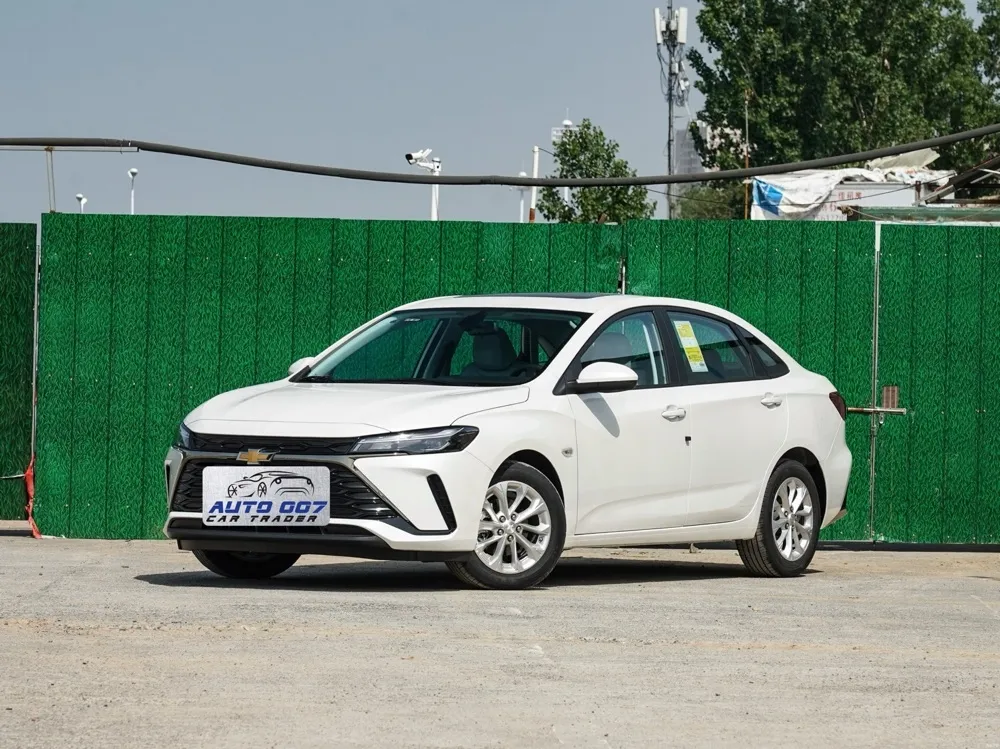 Xe Chevrolet Monza Xăng