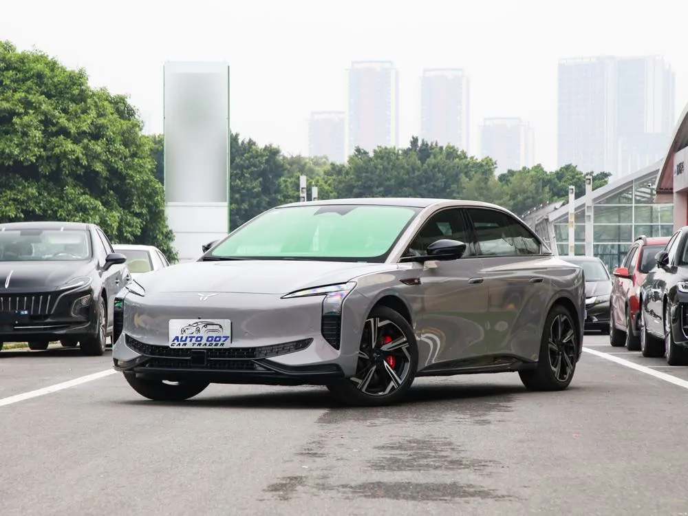 Xe điện Hongqi EH7