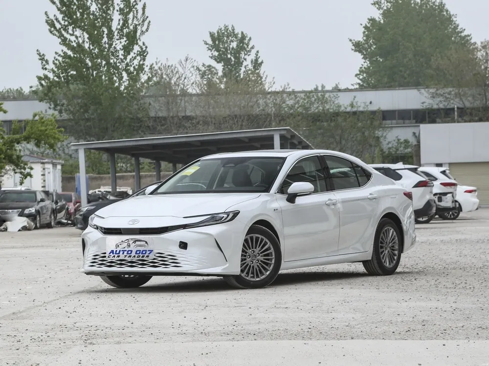 Xe Toyota Camry Hybrid